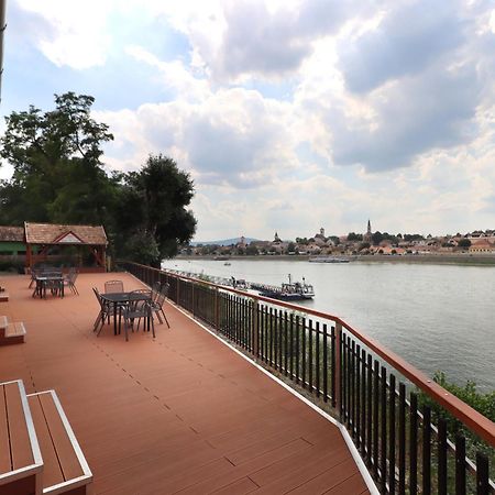 Szazesztendos Reveszhaz Apartman Szigetmonostor Ngoại thất bức ảnh