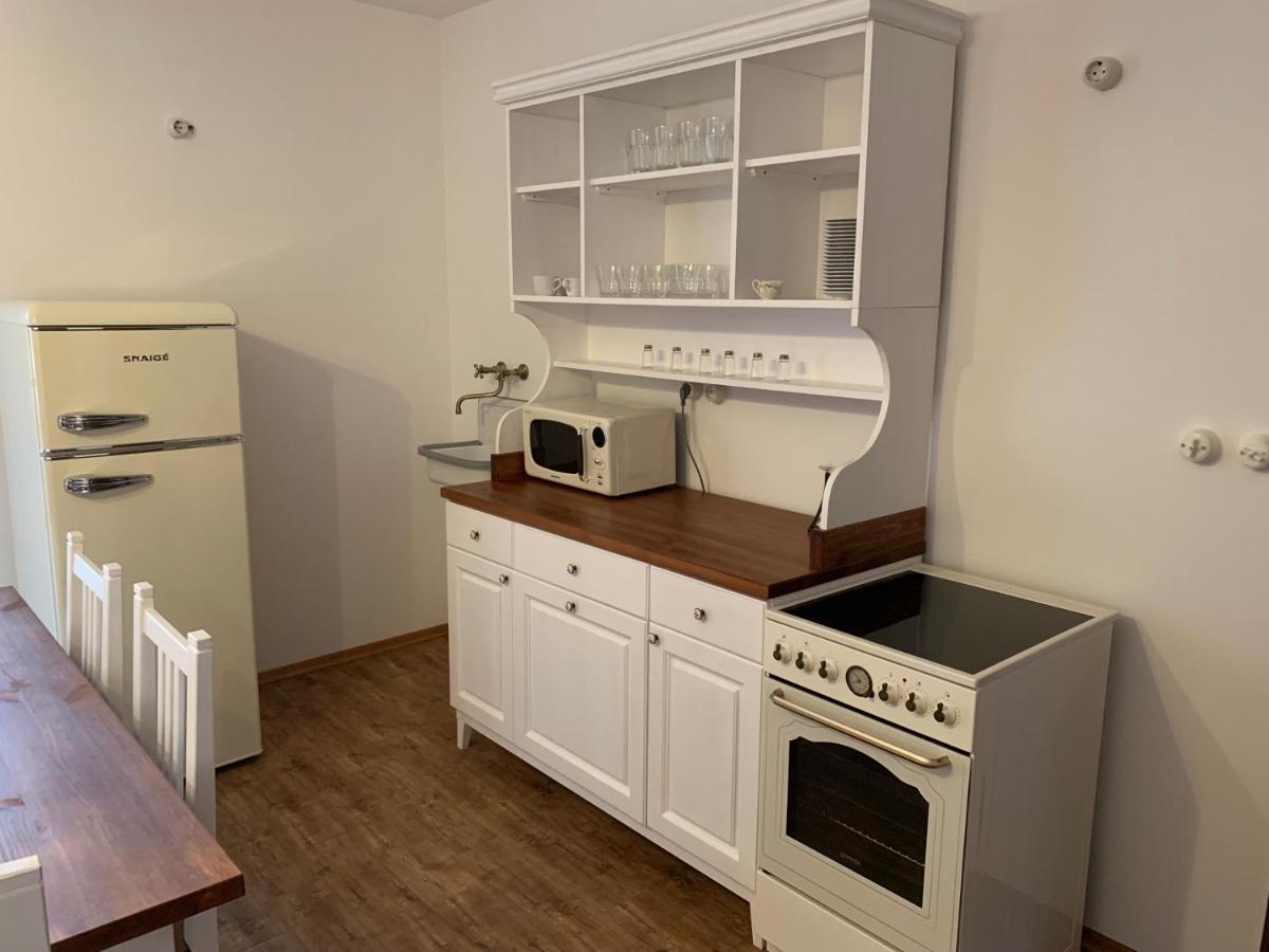 Szazesztendos Reveszhaz Apartman Szigetmonostor Ngoại thất bức ảnh